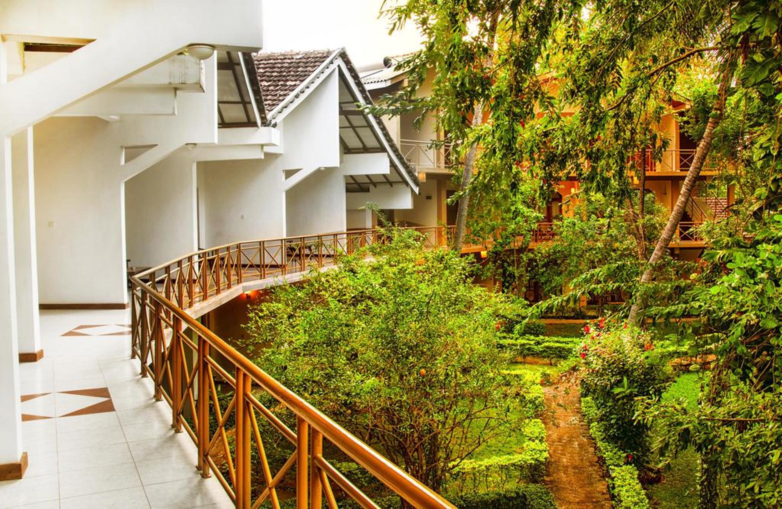 Pelwehera Village Resort Дамбулла Экстерьер фото